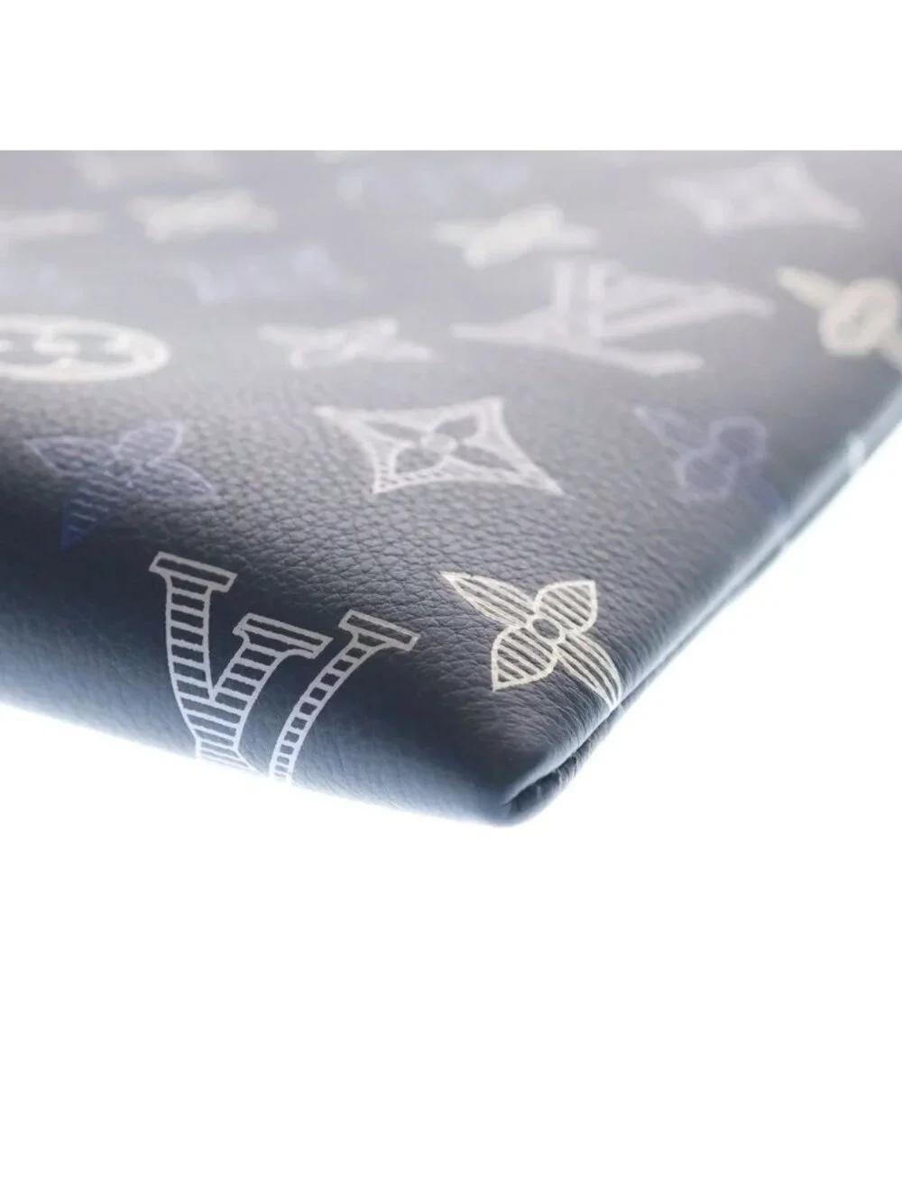 Louis Vuitton Monogram Shadow Pochette Toe Go Leather Clutch Navy